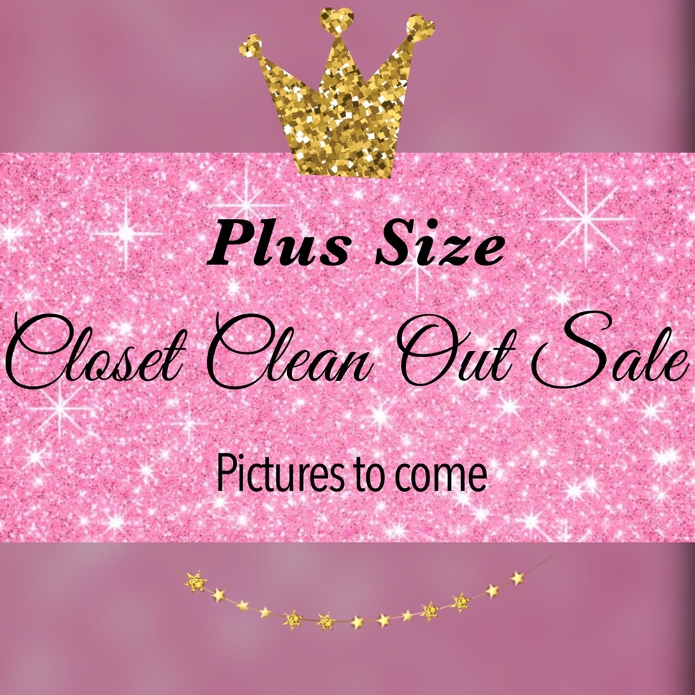 👀Come shop in my closet!! Pictures TBP!!
